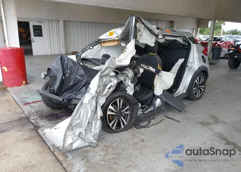 2020 Nissan Kicks Sv z USA, uszkodzony, nr VIN 3N1CP5CV6LL517410